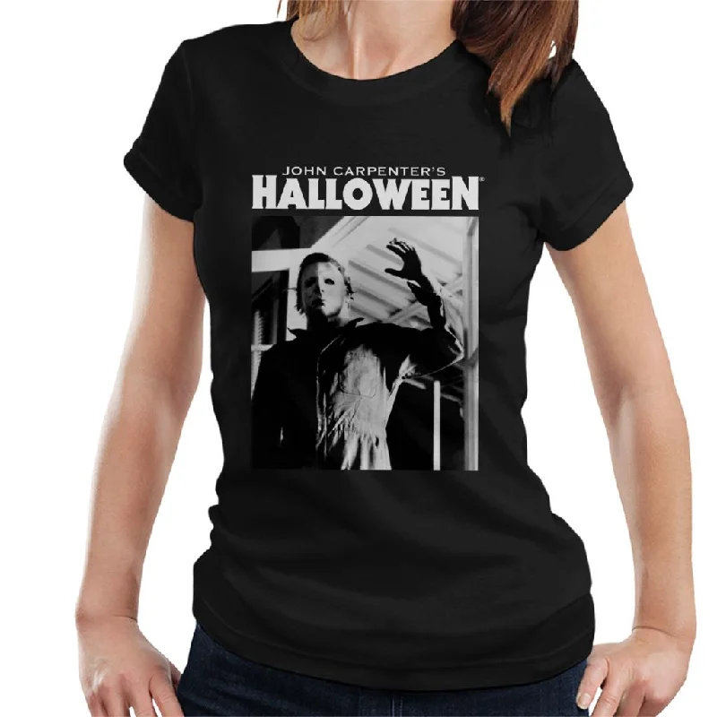 Halloween Michael Myers Enters Home Women's T-Shirt Graphic Embroidered Appliqued