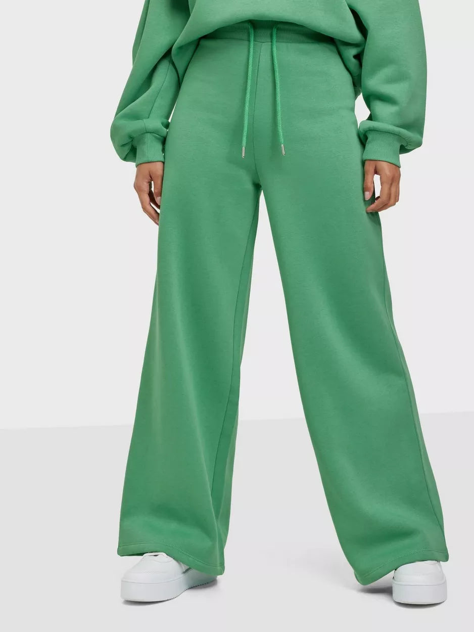 My Best Sweat Pants Green Cozy Fitted Pants