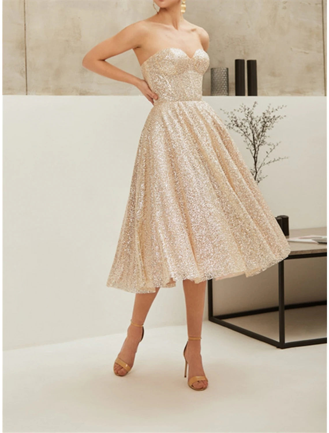 A-Line Cocktail Dresses Party Dress Party Wear Engagement Knee Length Sleeveless Strapless Sequined with Pleats Sequin Tunics Distressed trendy