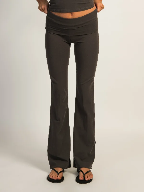 HARLOW GIA FOLDOVER PANT - CHARCOAL Classic Cropped Pants