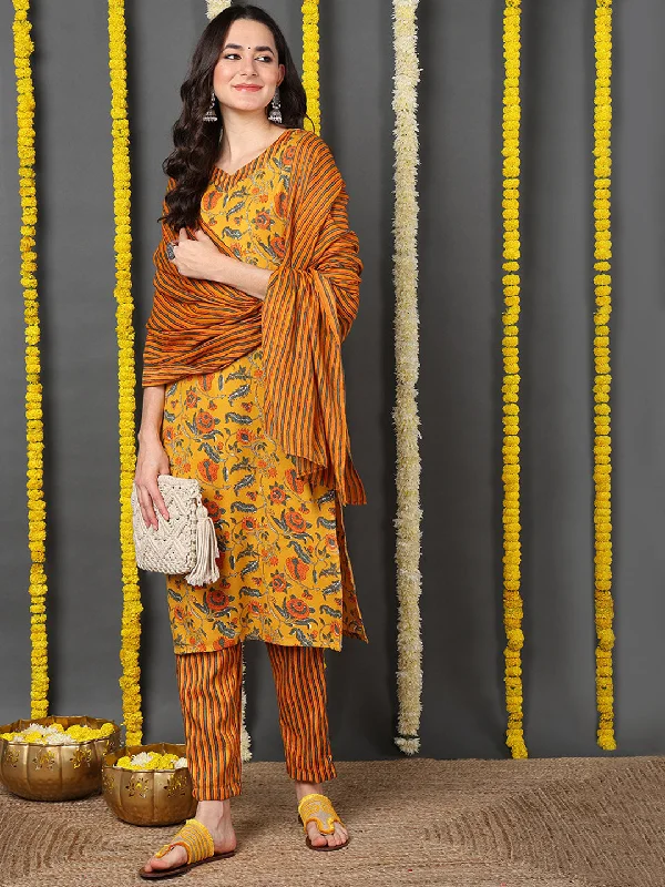 Yellow Cotton Blend Floral Printed Straight Kurta Trouser With Dupatta Trousers Running Lightweight Yellow Cotton Blend Floral Printed Straight Kurta Trouser With Dupatta Trousers Running Lightweight