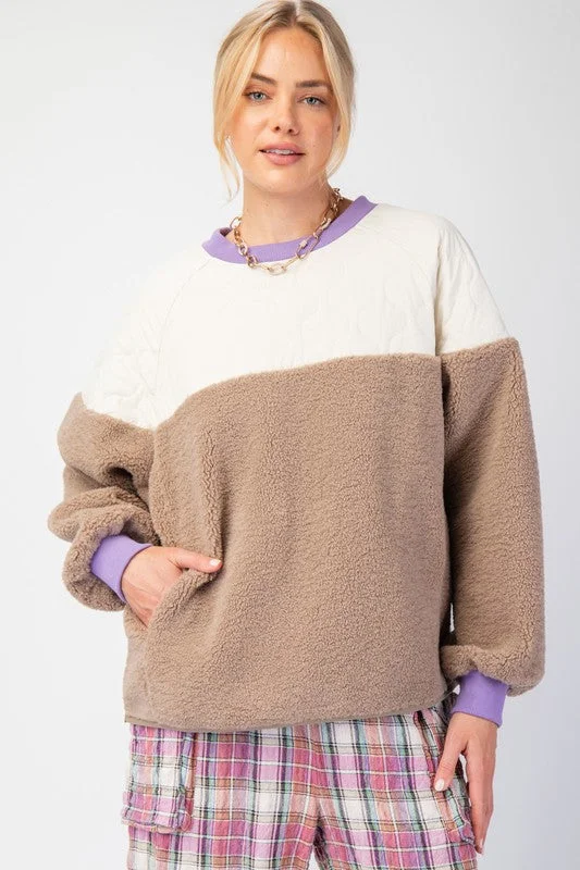 Quilted Fleece Mix Mushroom Pullover Scalloped Neck Pullover