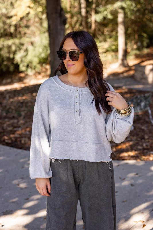 Saturday Favorite Heather Grey Pullover Fitted Ribbed Sweater
