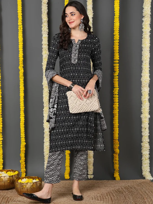 Black Cotton Blend Geometric Printed Straight Kurta Trouser With Dupatta Skinny Trousers Denim Stretchy Black Cotton Blend Geometric Printed Straight Kurta Trouser With Dupatta Skinny Trousers Denim Stretchy