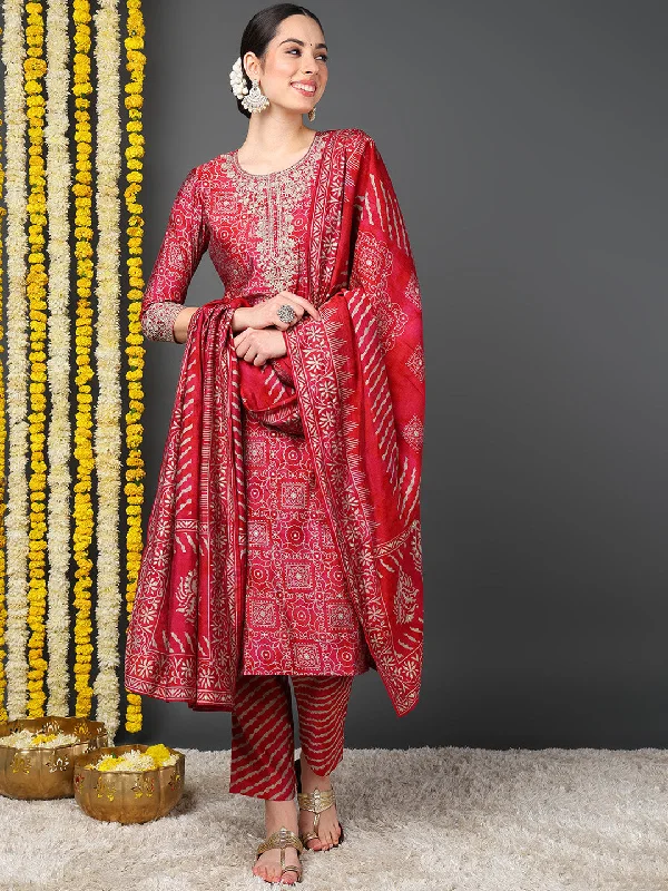 Maroon Polyester Ethnic Motifs Printed Straight Kurta Trouser With Dupatta Trousers Low Rise Relaxed Maroon Polyester Ethnic Motifs Printed Straight Kurta Trouser With Dupatta Trousers Low Rise Relaxed