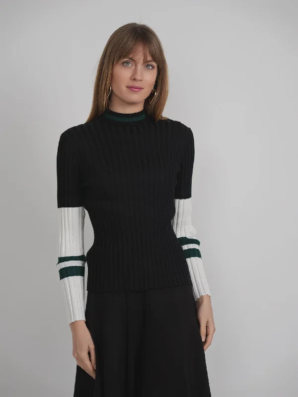 RIBBED STRIPED KNIT SWEATER Front Pockets Side Pockets Patch Pockets